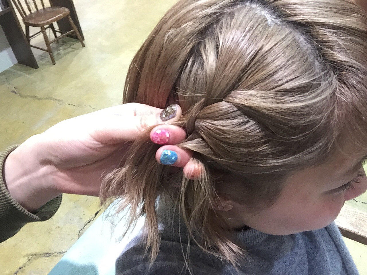 三つ編みヘアアレンジ