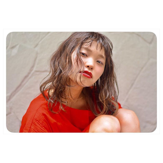 女性