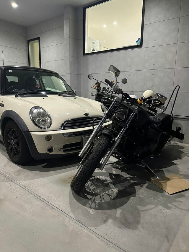 車